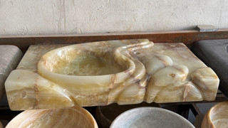 روشویی سنگی دیواری مرمر